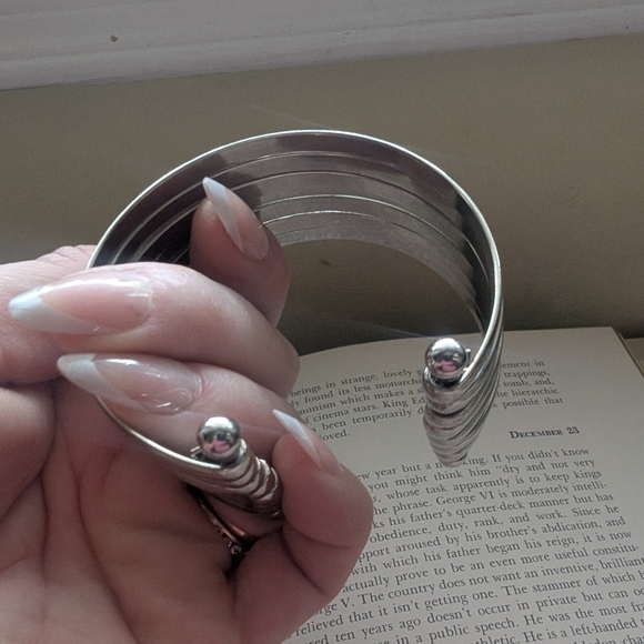 Silver Bangle Bracelet Set - Picture 5 of 11